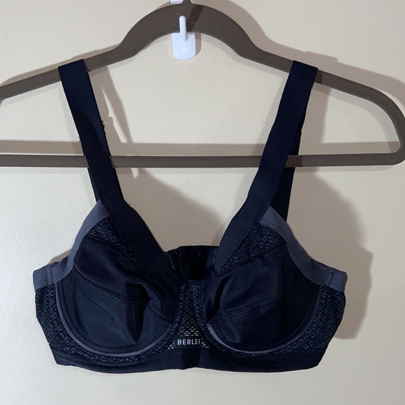 Berlei Shift Underwire Sports Bra 34B - Picture 3 of 8